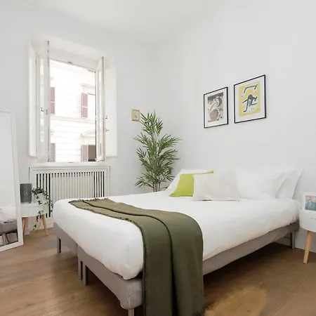 Colosseo Terrace Apartment Rome